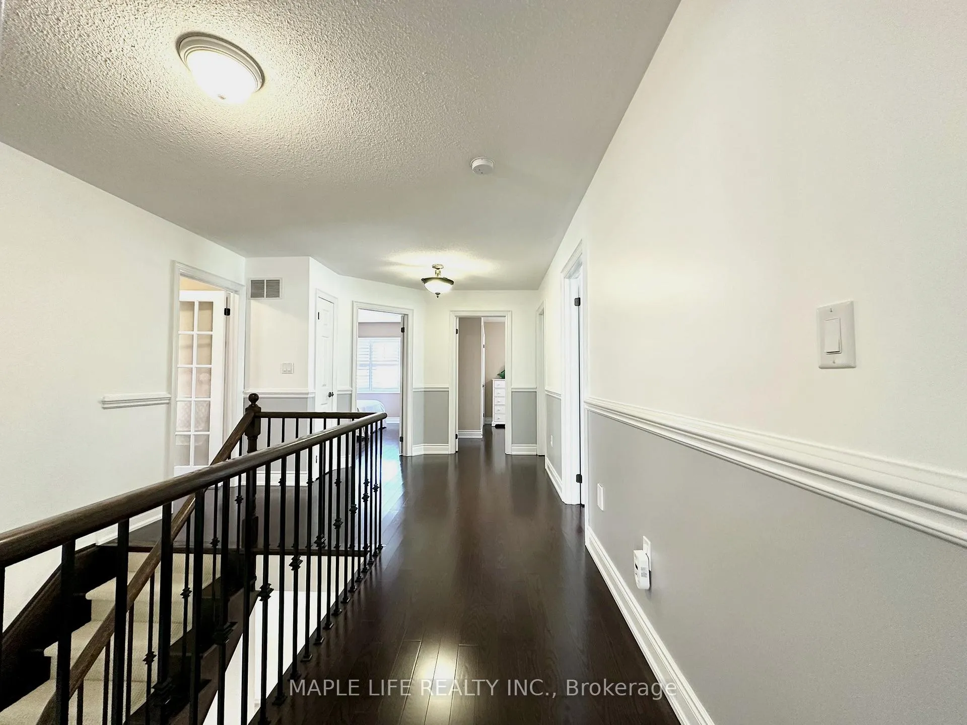 Photo 21 of 194 Twin Hills Crescent, Vaughan, Vellore Village — HOMEH
