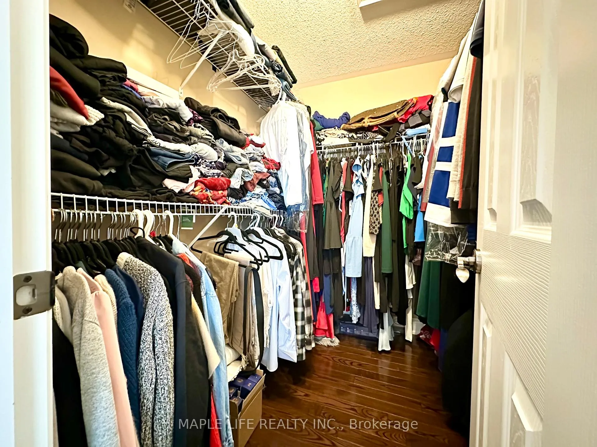 Photo 30 of 194 Twin Hills Crescent, Vaughan, Vellore Village — HOMEH