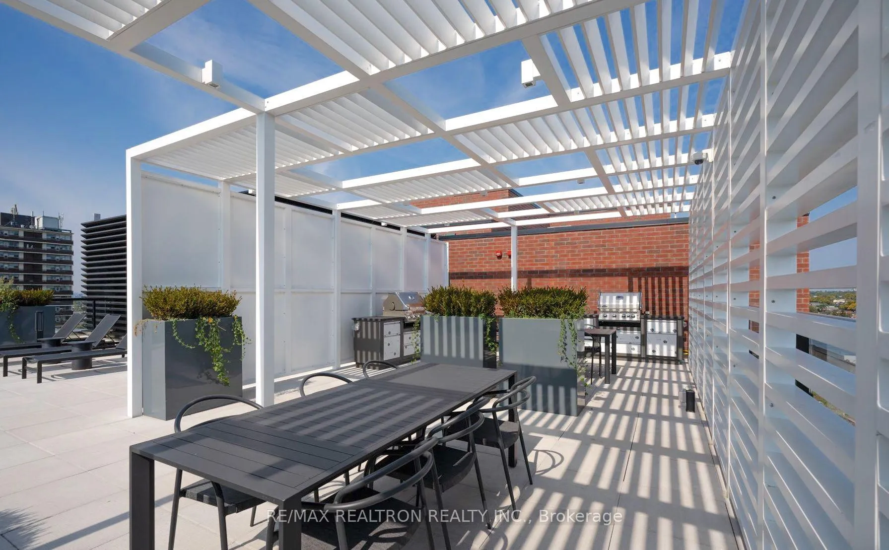 Photo 21 of Unit 804, 185 Alberta Avenue, Toronto, Oakwood Village — HOMEH