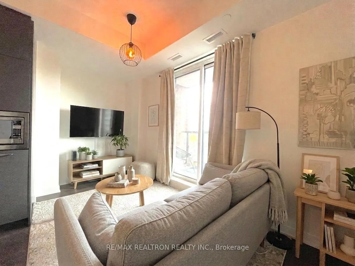 Photo 26 of Unit 804, 185 Alberta Avenue, Toronto, Oakwood Village — HOMEH