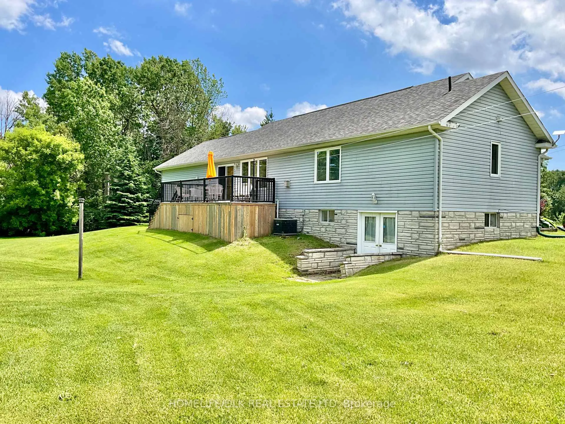 Photo 33 of 1561 Blue Church Road, Augusta, Augusta Twp — HOMEH