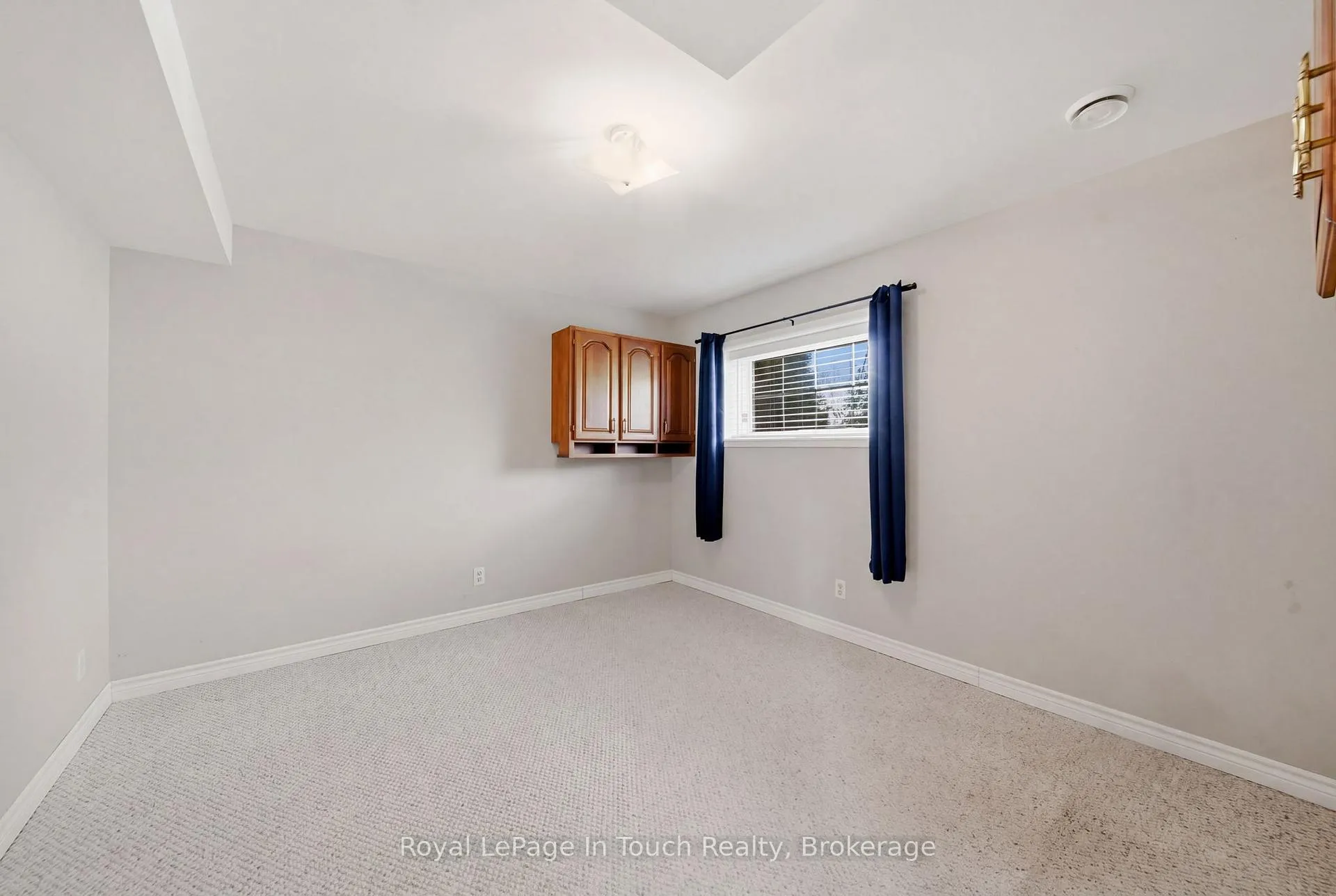 Photo 12 of 23 Wispi Shore Road, Kawartha Lakes, Lindsay — HOMEH