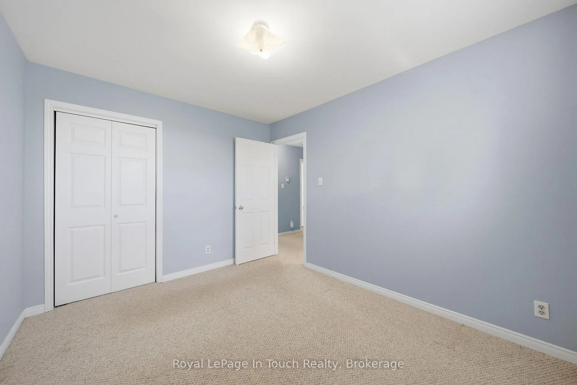 Photo 19 of 23 Wispi Shore Road, Kawartha Lakes, Lindsay — HOMEH
