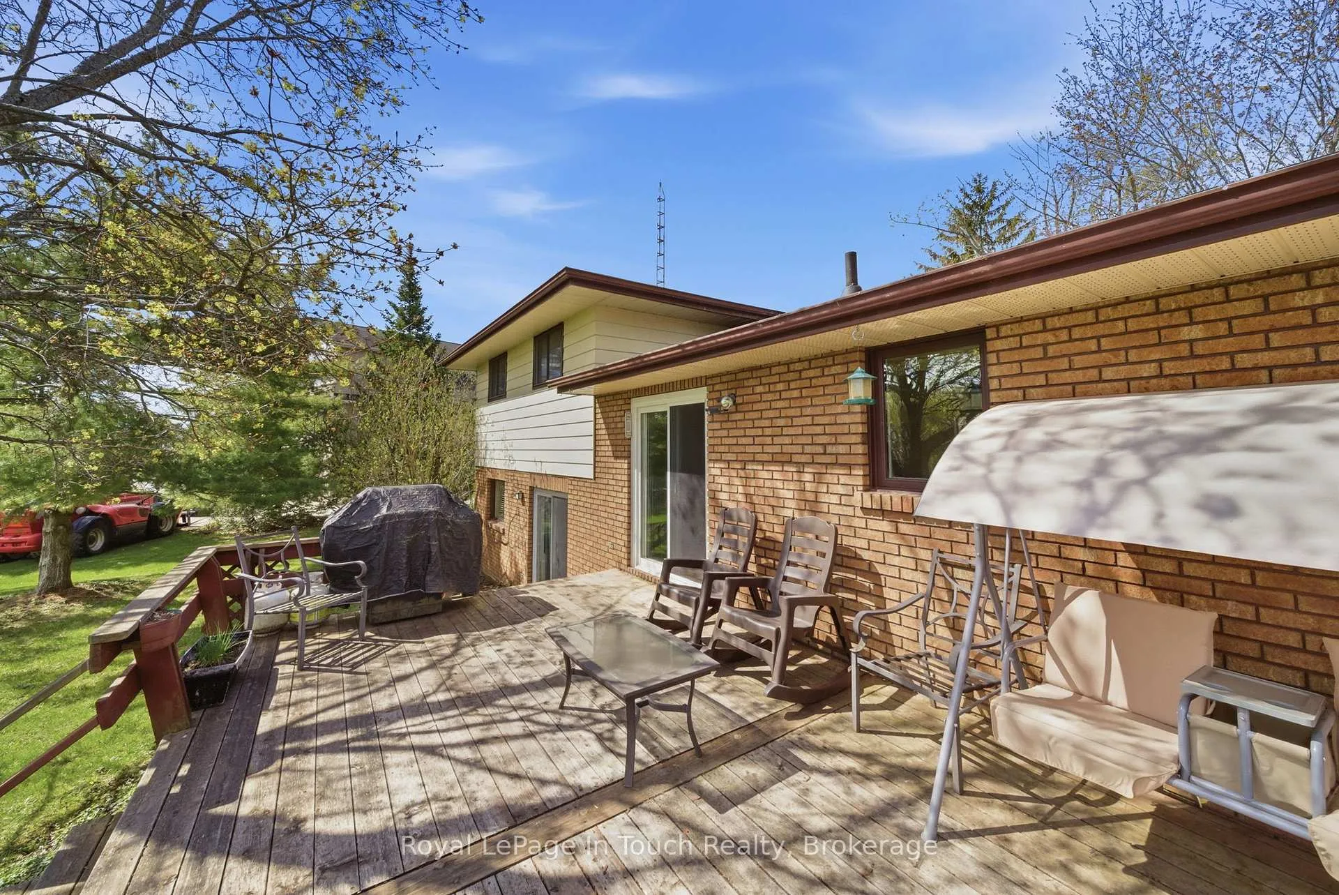 Photo 25 of 23 Wispi Shore Road, Kawartha Lakes, Lindsay — HOMEH