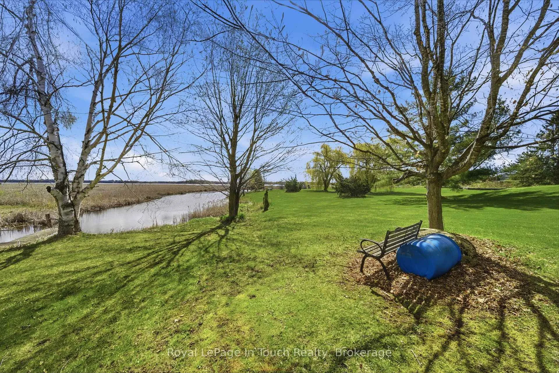 Photo 30 of 23 Wispi Shore Road, Kawartha Lakes, Lindsay — HOMEH