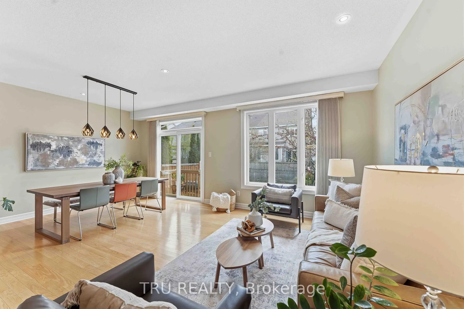 Photo 9 of 449 Celtic Ridge Crescent, Ottawa, Kanata - Morgan's Grant/South March — HOMEH