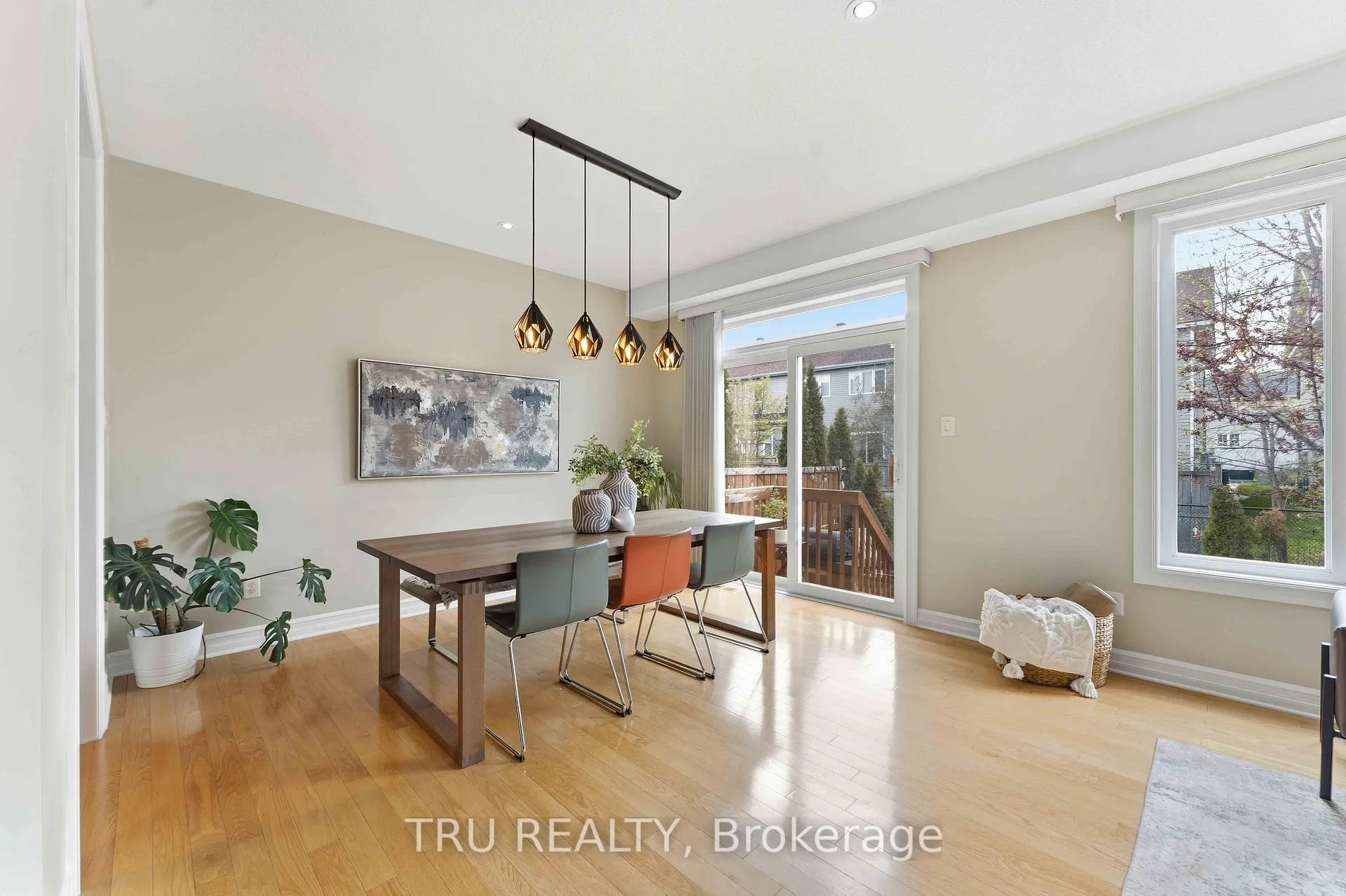 Photo 11 of 449 Celtic Ridge Crescent, Ottawa, Kanata - Morgan's Grant/South March — HOMEH