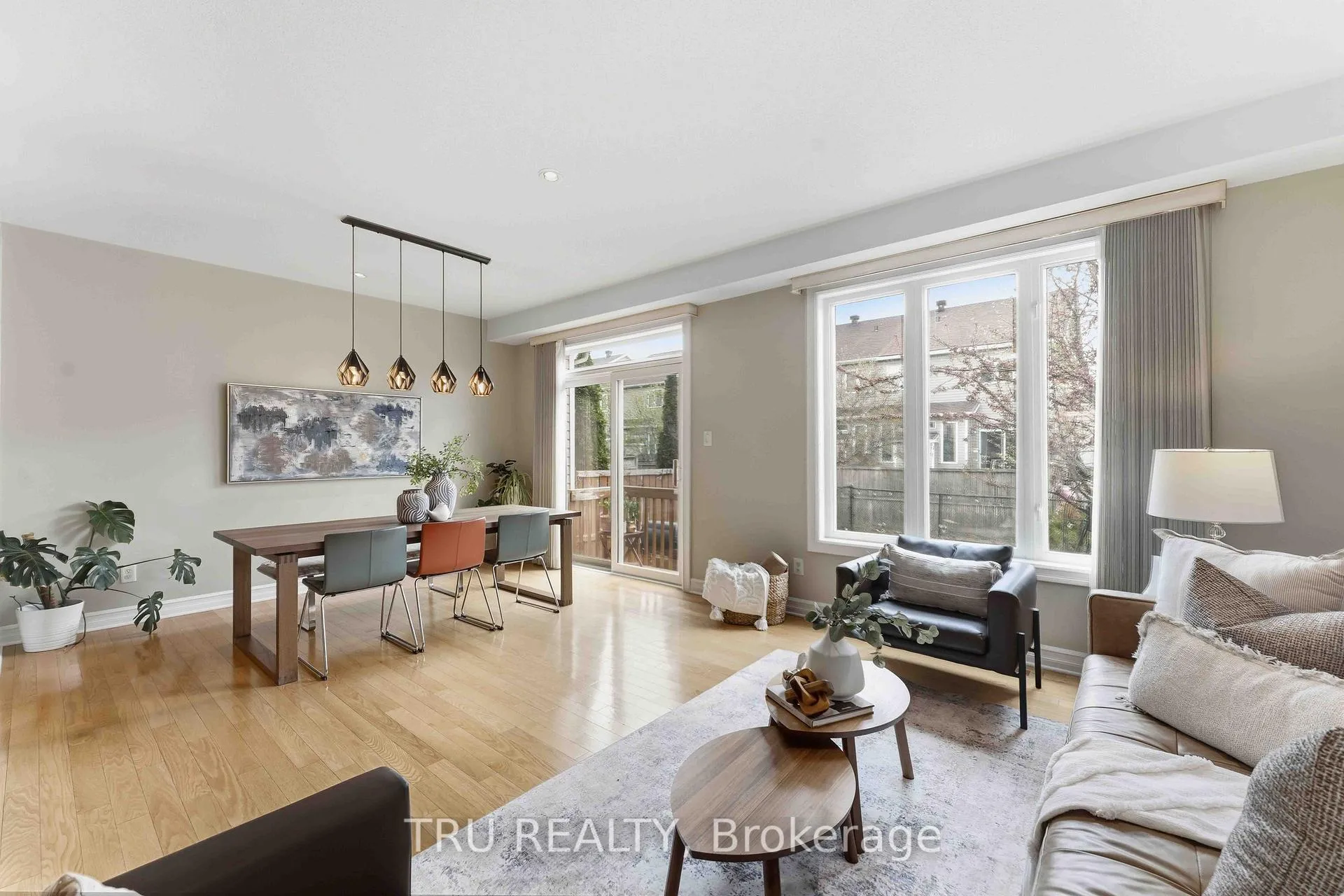 Photo 12 of 449 Celtic Ridge Crescent, Ottawa, Kanata - Morgan's Grant/South March — HOMEH