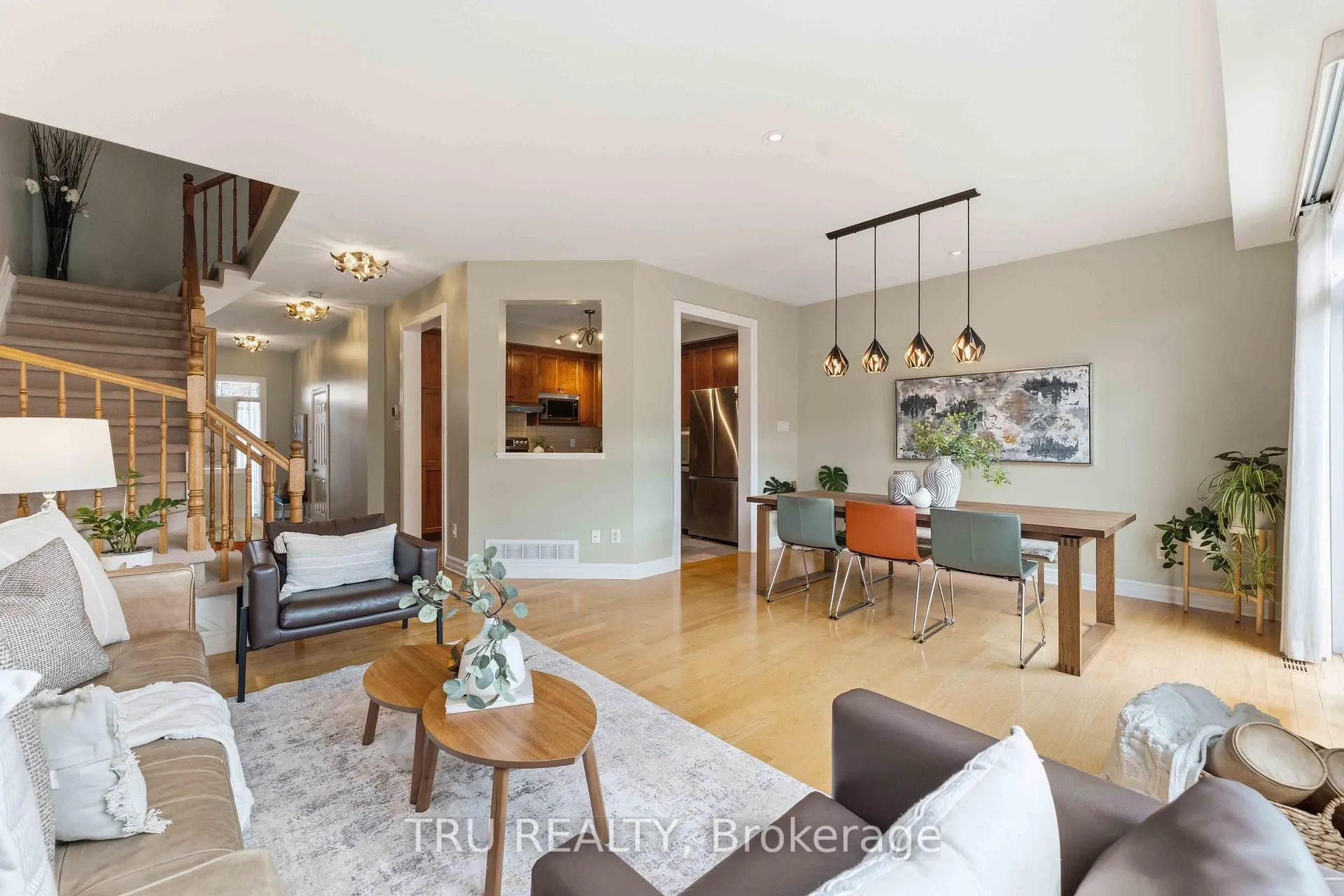 Photo 13 of 449 Celtic Ridge Crescent, Ottawa, Kanata - Morgan's Grant/South March — HOMEH