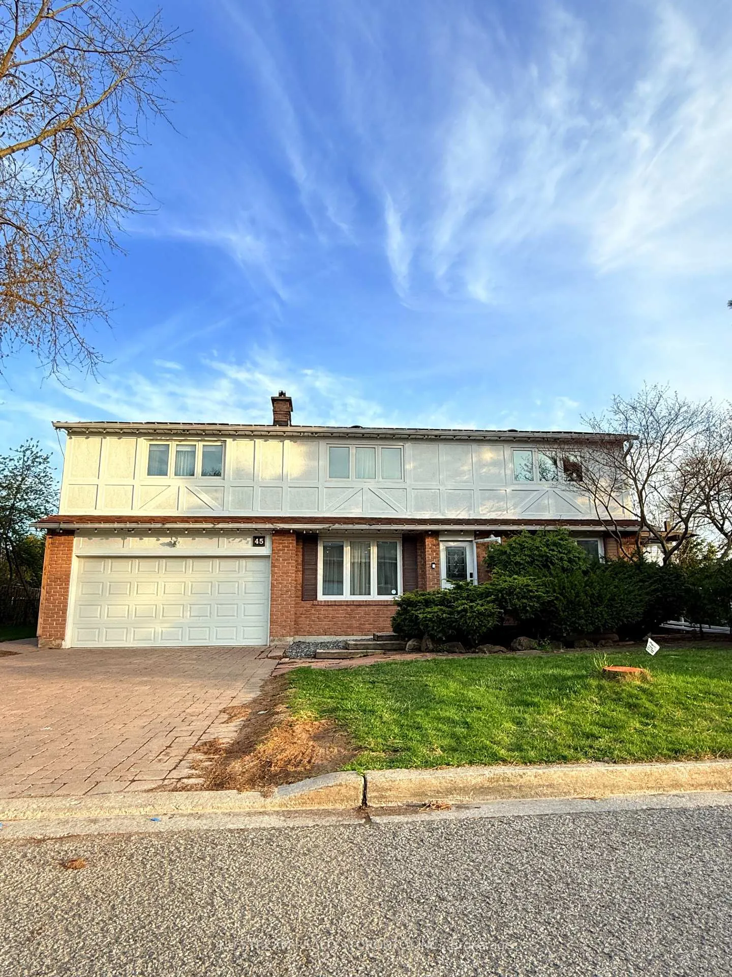 Photo 1 of 45 Henricks Road, Markham, Aileen-Willowbrook — HOMEH