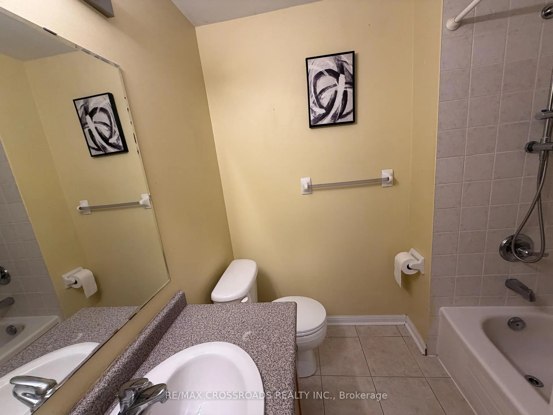 Photo 6 of Unit 2, 2707 Bur Oak Avenue, Markham, Cornell — HOMEH