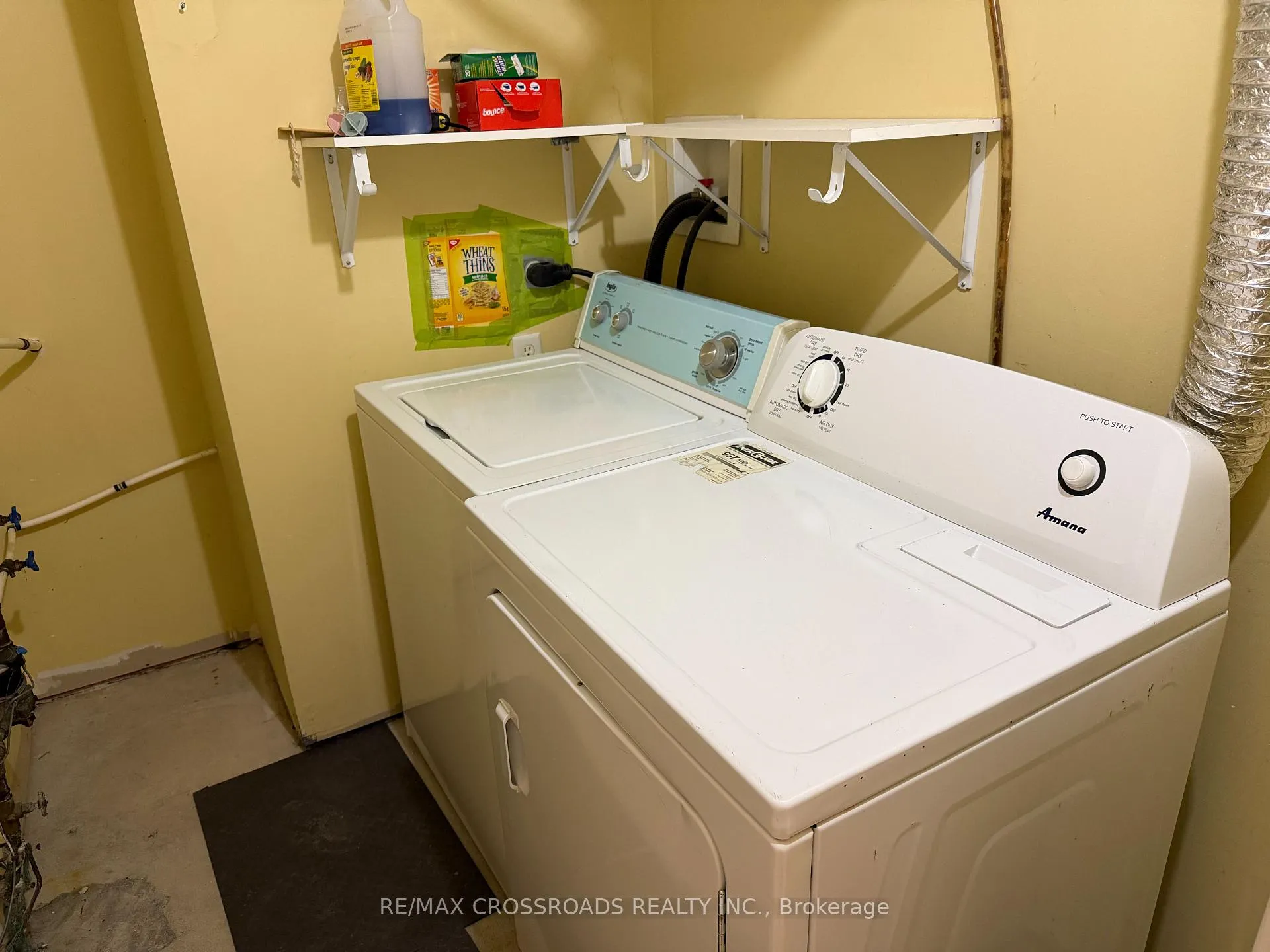 Photo 8 of Unit 2, 2707 Bur Oak Avenue, Markham, Cornell — HOMEH