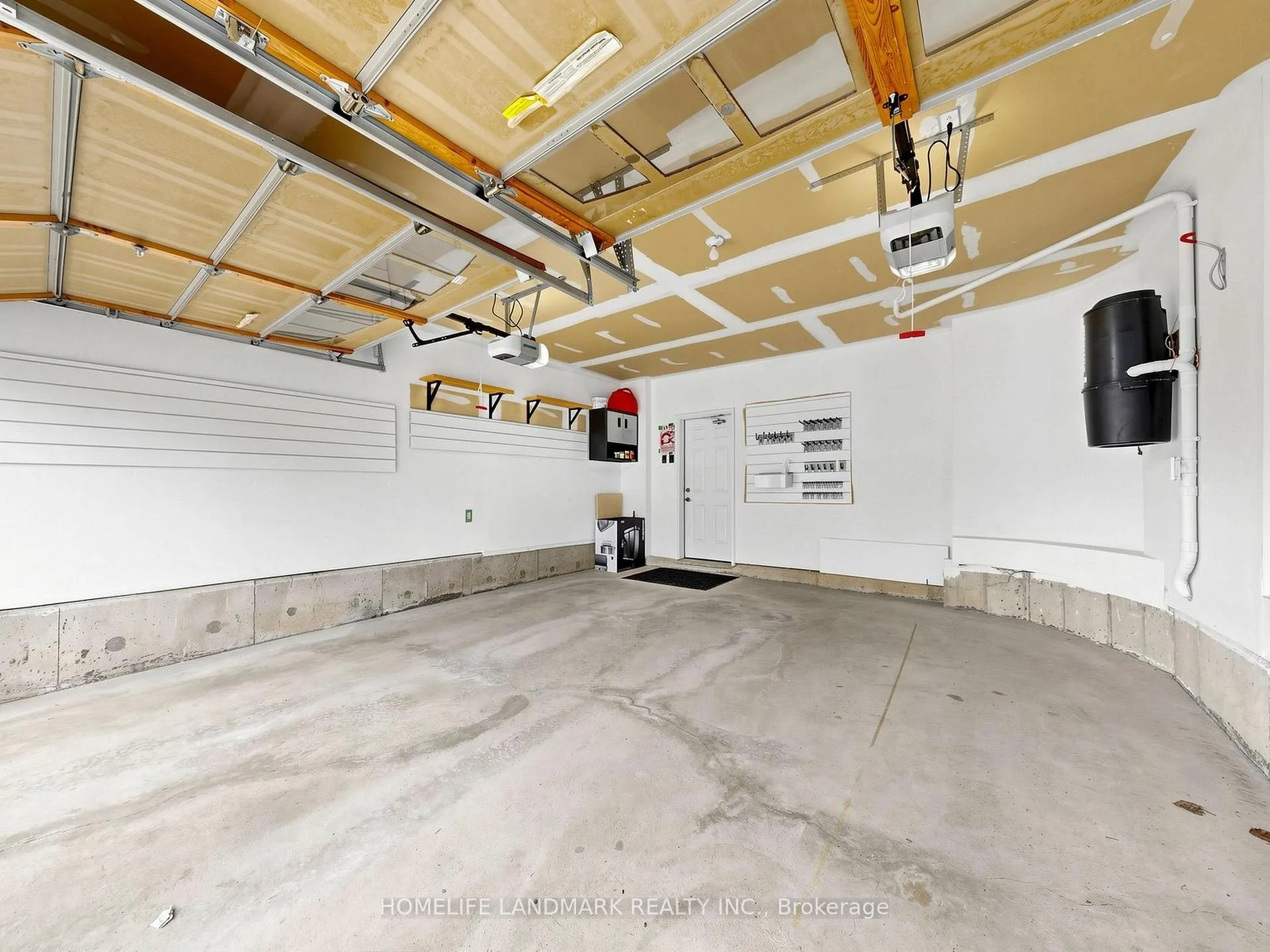 Photo 35 of 84 Lewis Honey Drive, Aurora, Bayview Northeast — HOMEH