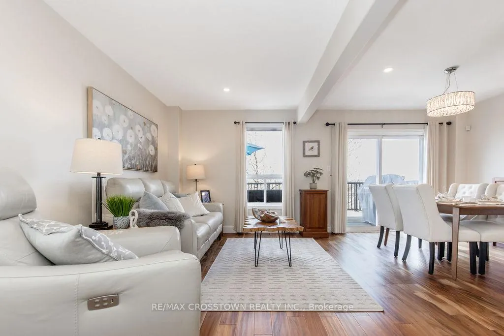 Photo 20 of 324 Cundles Road E, Barrie, Little Lake — HOMEH