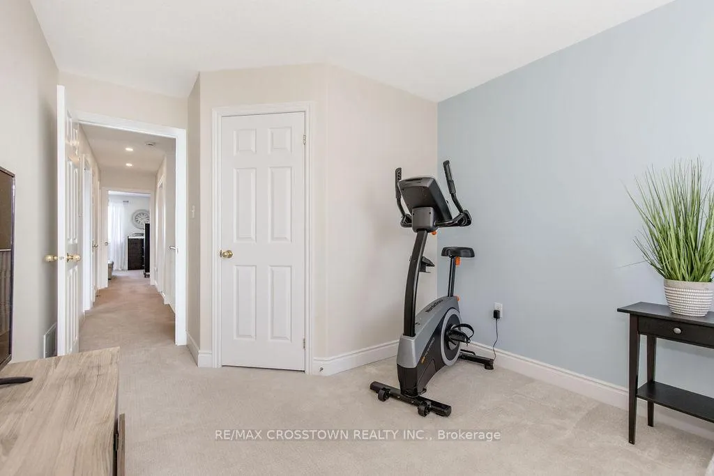 Photo 30 of 324 Cundles Road E, Barrie, Little Lake — HOMEH