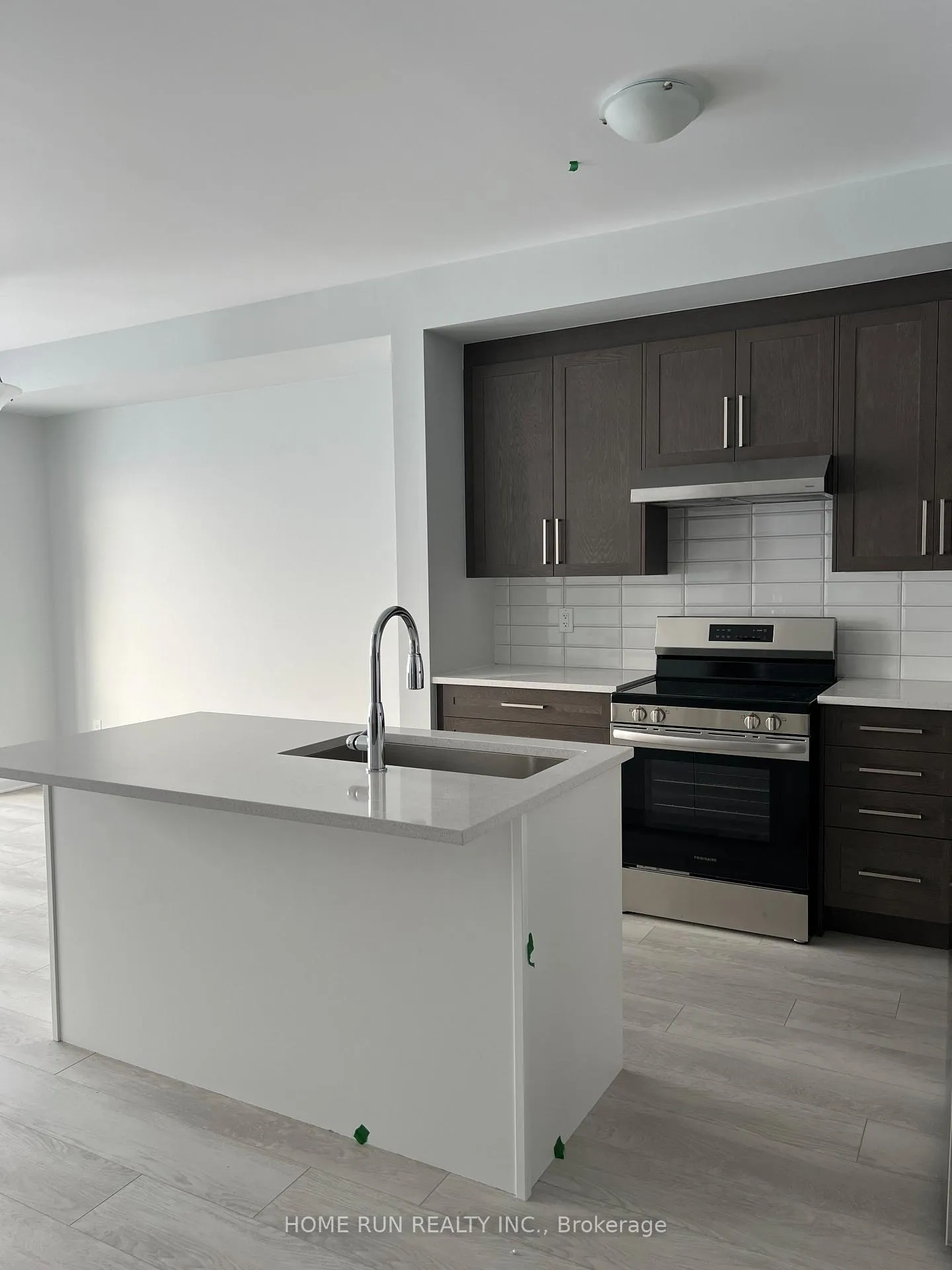 Photo 3 of 144 Invention Boulevard, Ottawa, Kanata - Morgan's Grant/South March — HOMEH