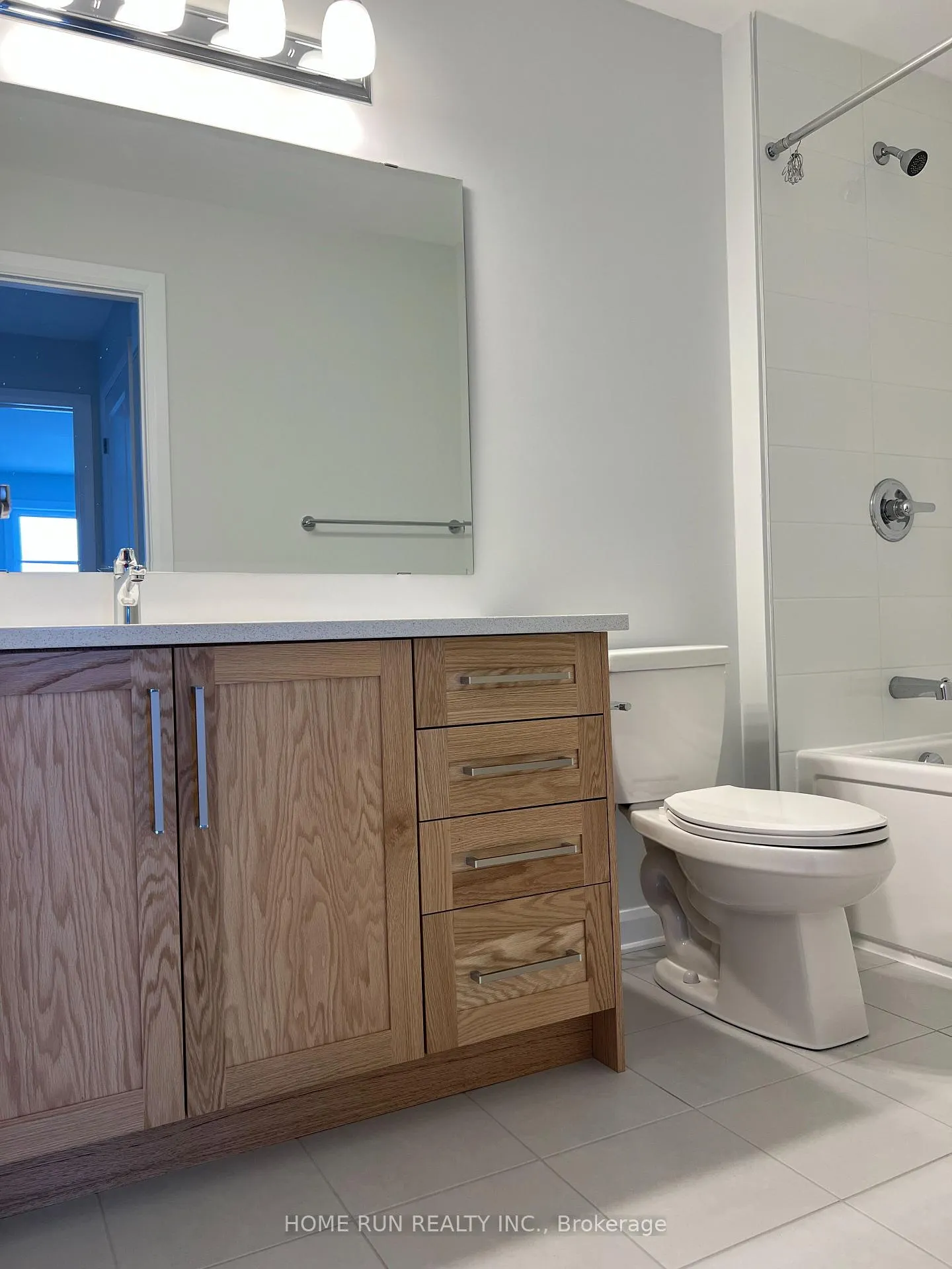 Photo 9 of 144 Invention Boulevard, Ottawa, Kanata - Morgan's Grant/South March — HOMEH