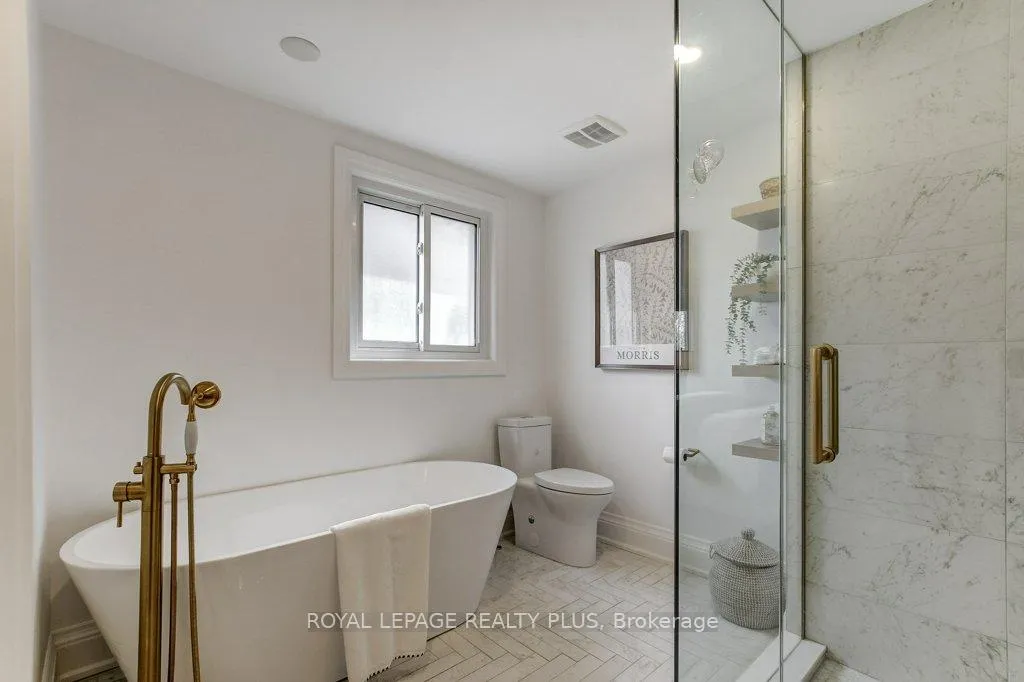 Photo 27 of 92 Morrison Creek Crescent, Oakville, River Oaks — HOMEH