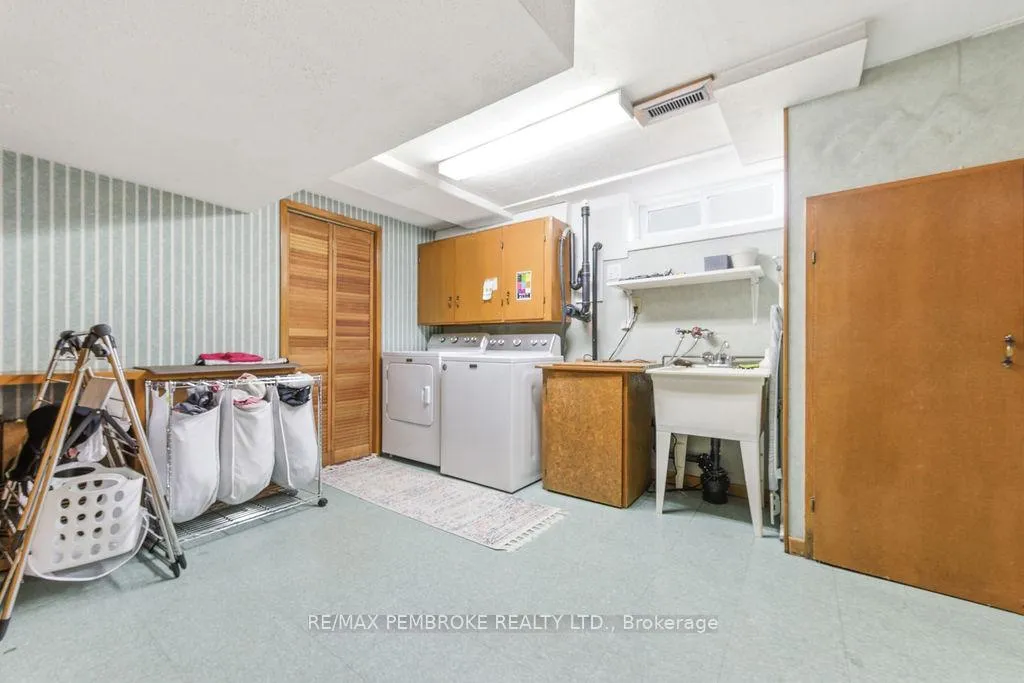 Photo 19 of 20 Elmer Avenue, Petawawa — HOMEH