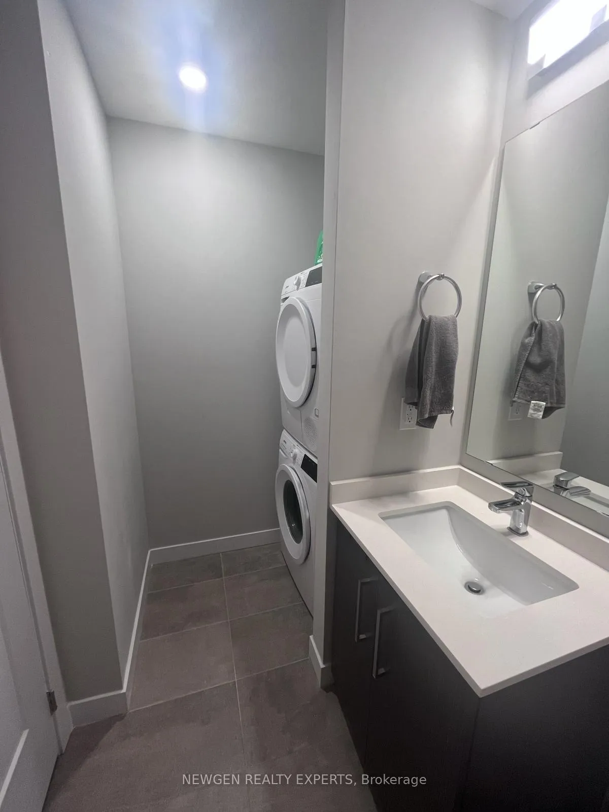 Photo 10 of Unit 506, 15 Queen Street S, Hamilton, Central — HOMEH