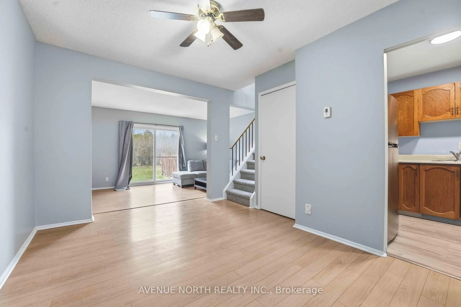 Photo 7 of 6467 Natalie Way, Ottawa, Chateauneuf — HOMEH