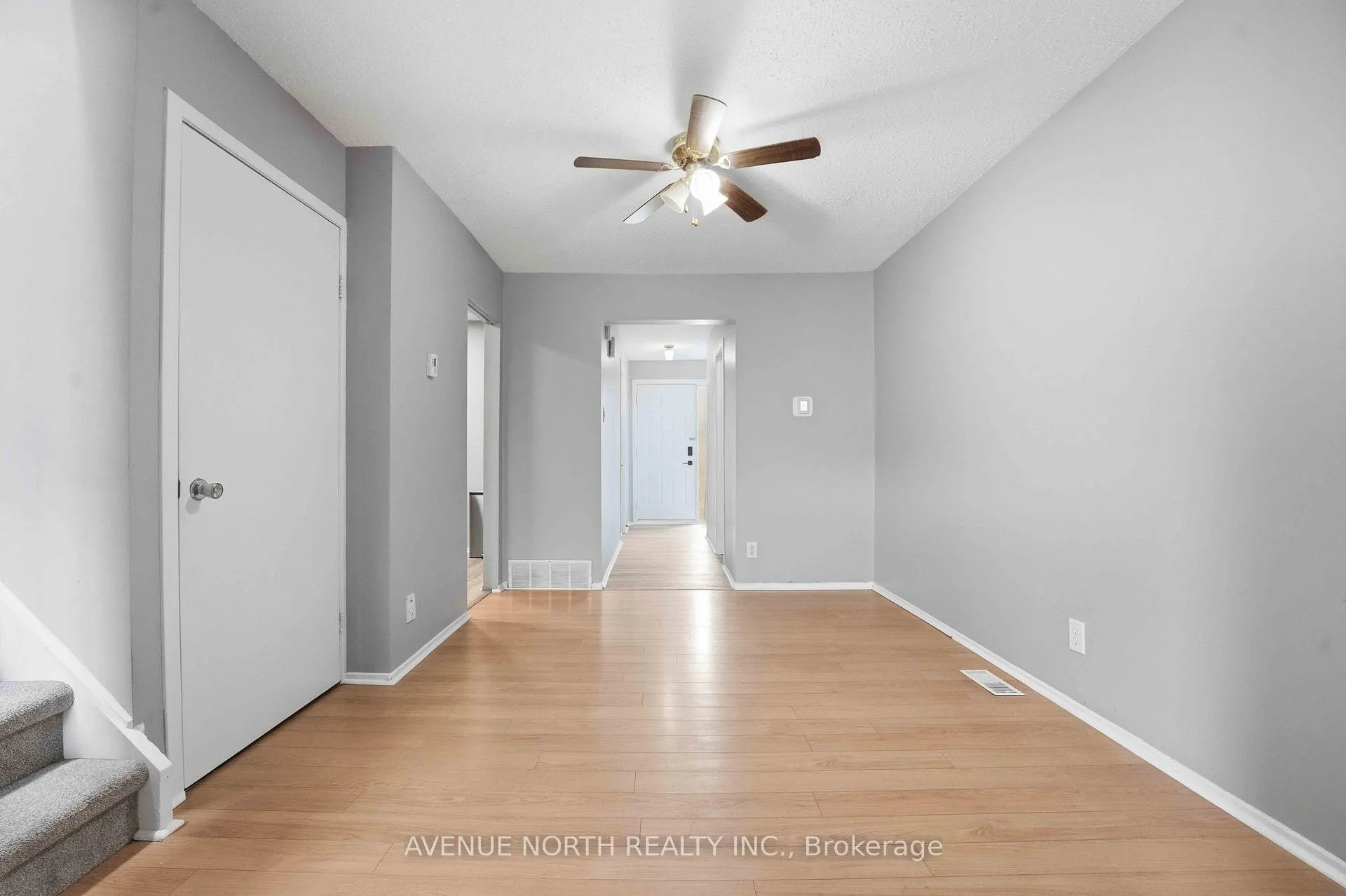 Photo 9 of 6467 Natalie Way, Ottawa, Chateauneuf — HOMEH