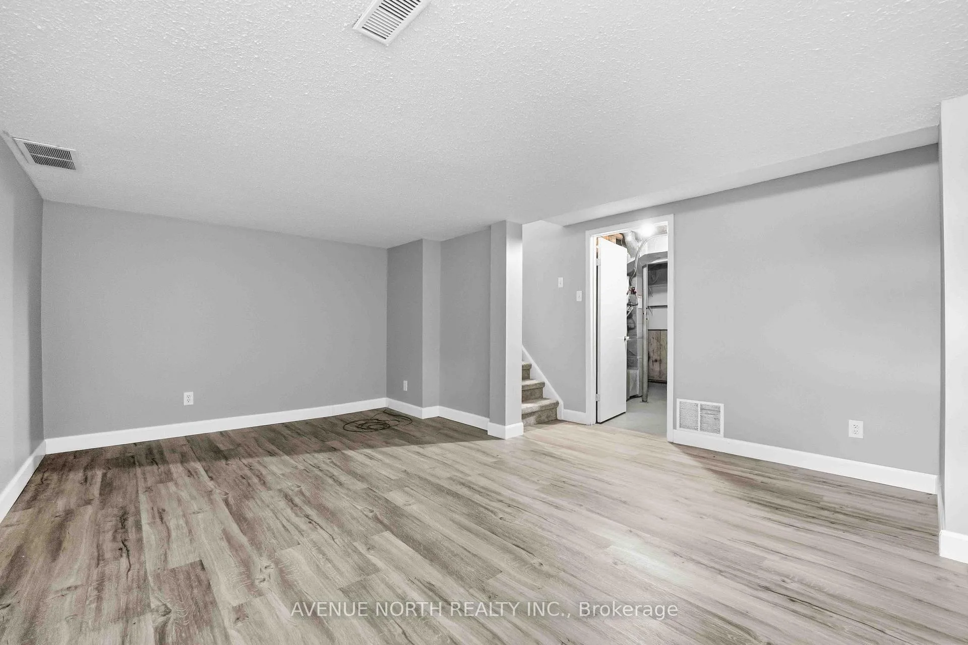 Photo 33 of 6467 Natalie Way, Ottawa, Chateauneuf — HOMEH