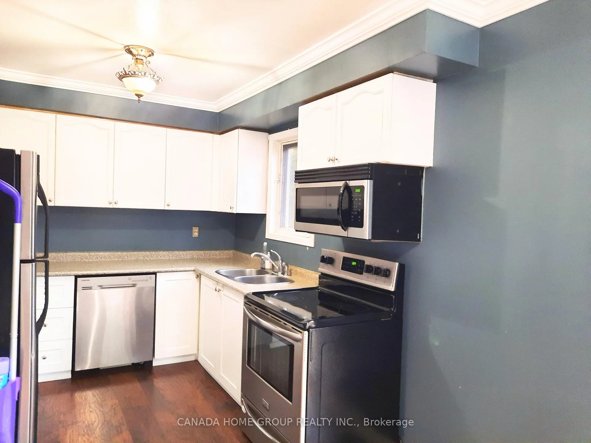 Photo 5 of 48 Pae Drive, Barrie, Painswick North — HOMEH