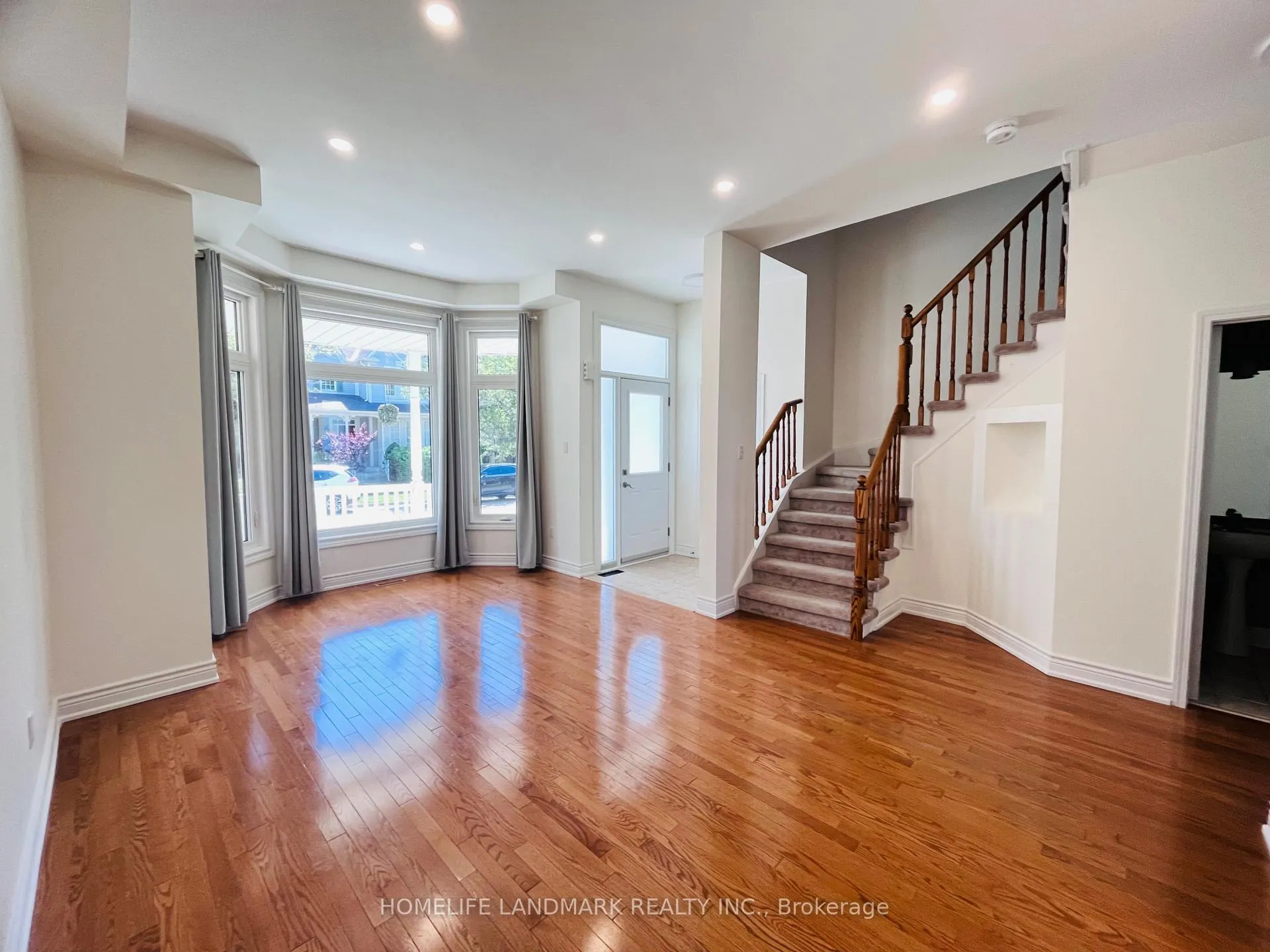 Photo 2 of 26 Pingel Road, Markham, Cornell — HOMEH