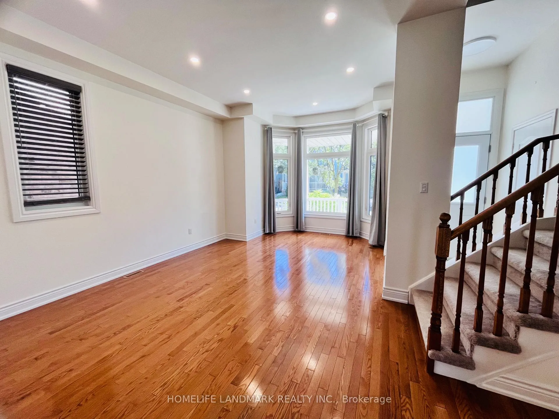 Photo 3 of 26 Pingel Road, Markham, Cornell — HOMEH