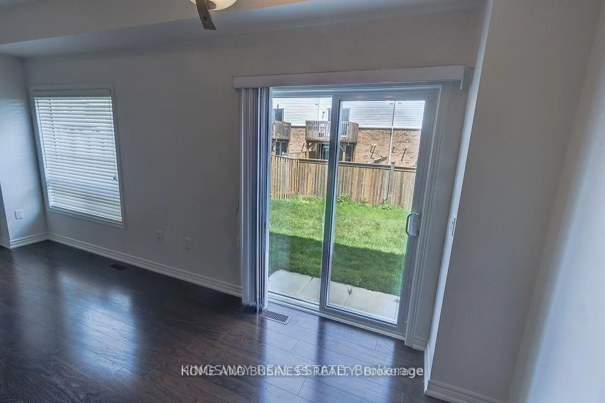 Photo 9 of 86 Bradbury Road, Hamilton, Stoney Creek Mountain — HOMEH