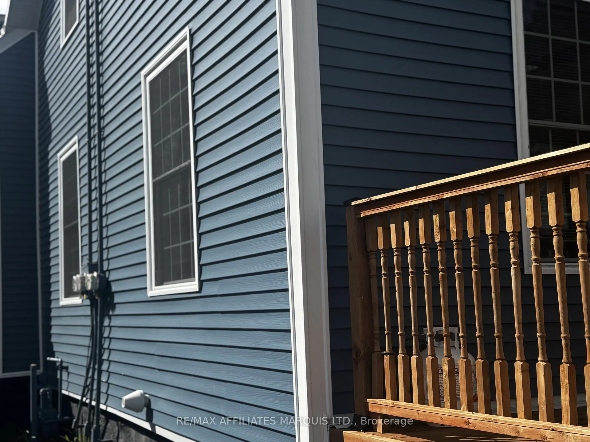 Photo 4 of 58 Kenyon Street W, North Glengarry, Alexandria — HOMEH