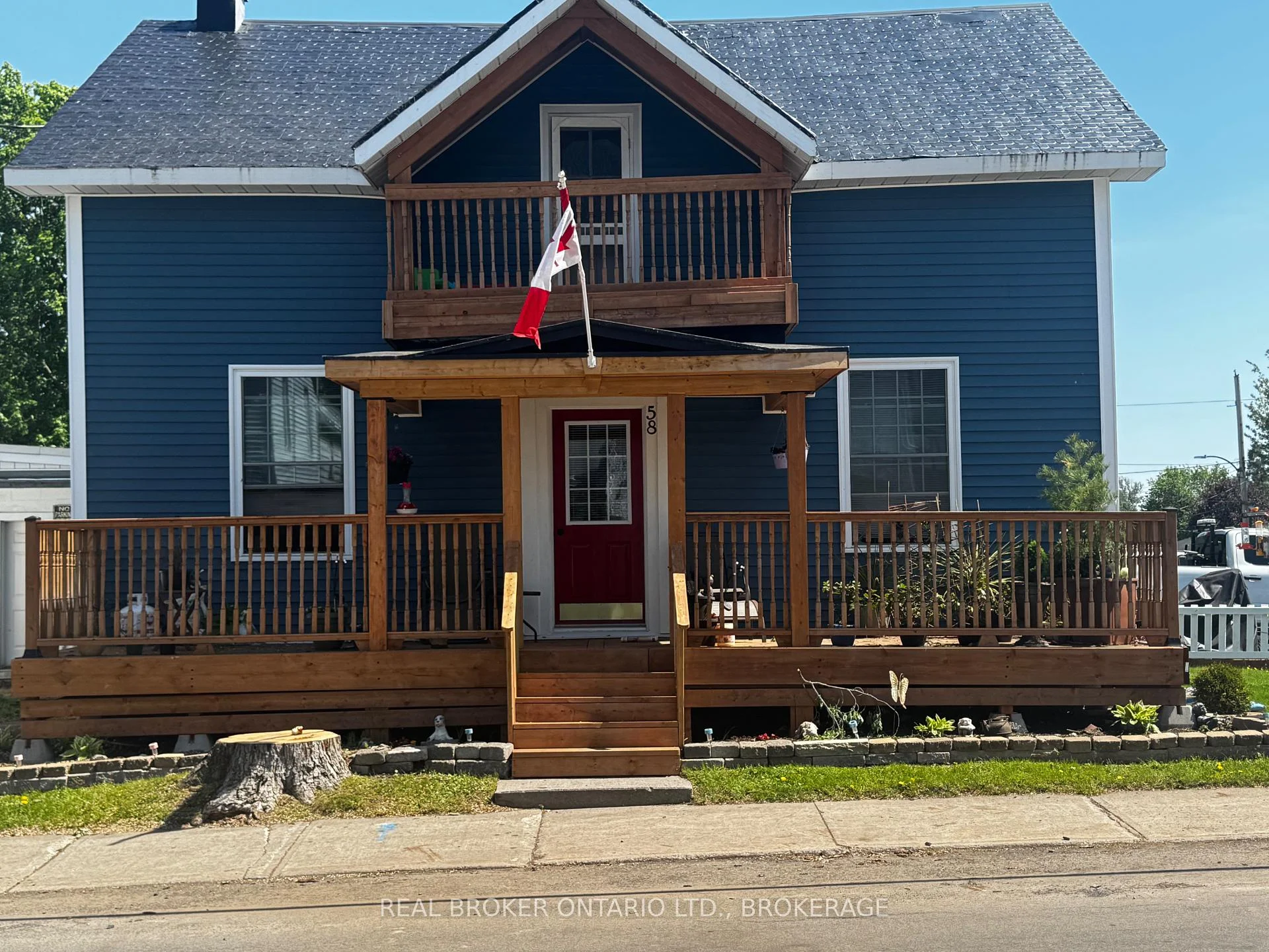 Photo 8 of 58 Kenyon Street W, North Glengarry, Alexandria — HOMEH