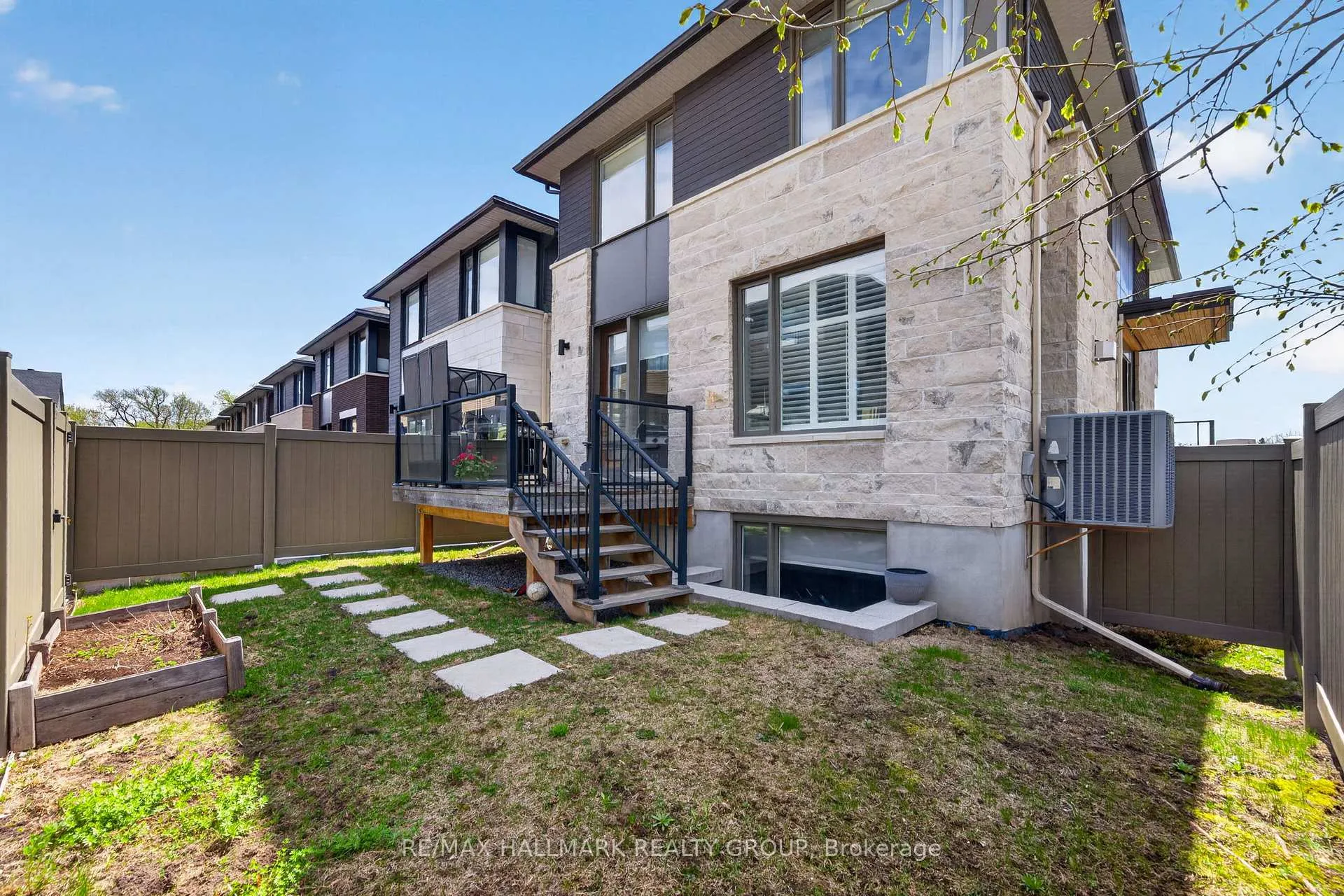 Photo 42 of 30 Telmon Street, Ottawa, Ottawa East — HOMEH