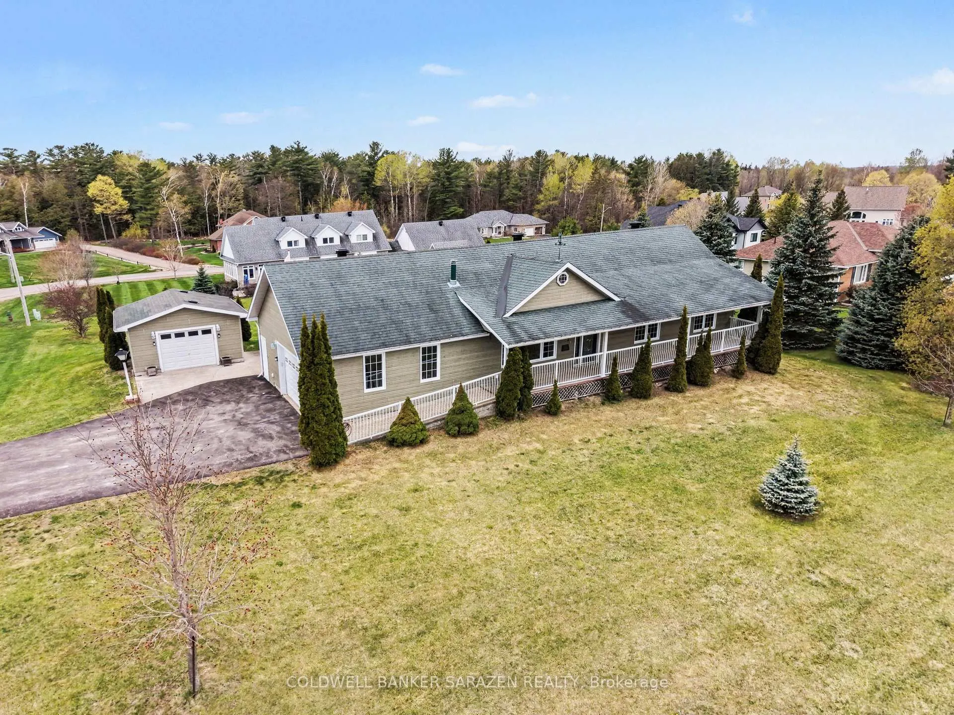 Photo 3 of 162 Erindale Avenue, Renfrew — HOMEH