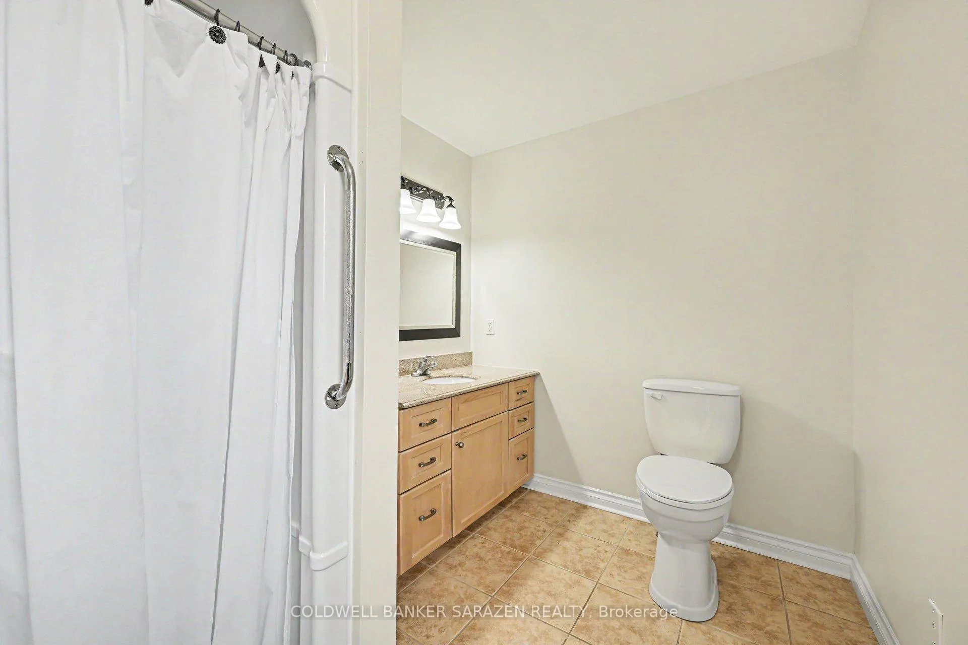 Photo 26 of 162 Erindale Avenue, Renfrew — HOMEH