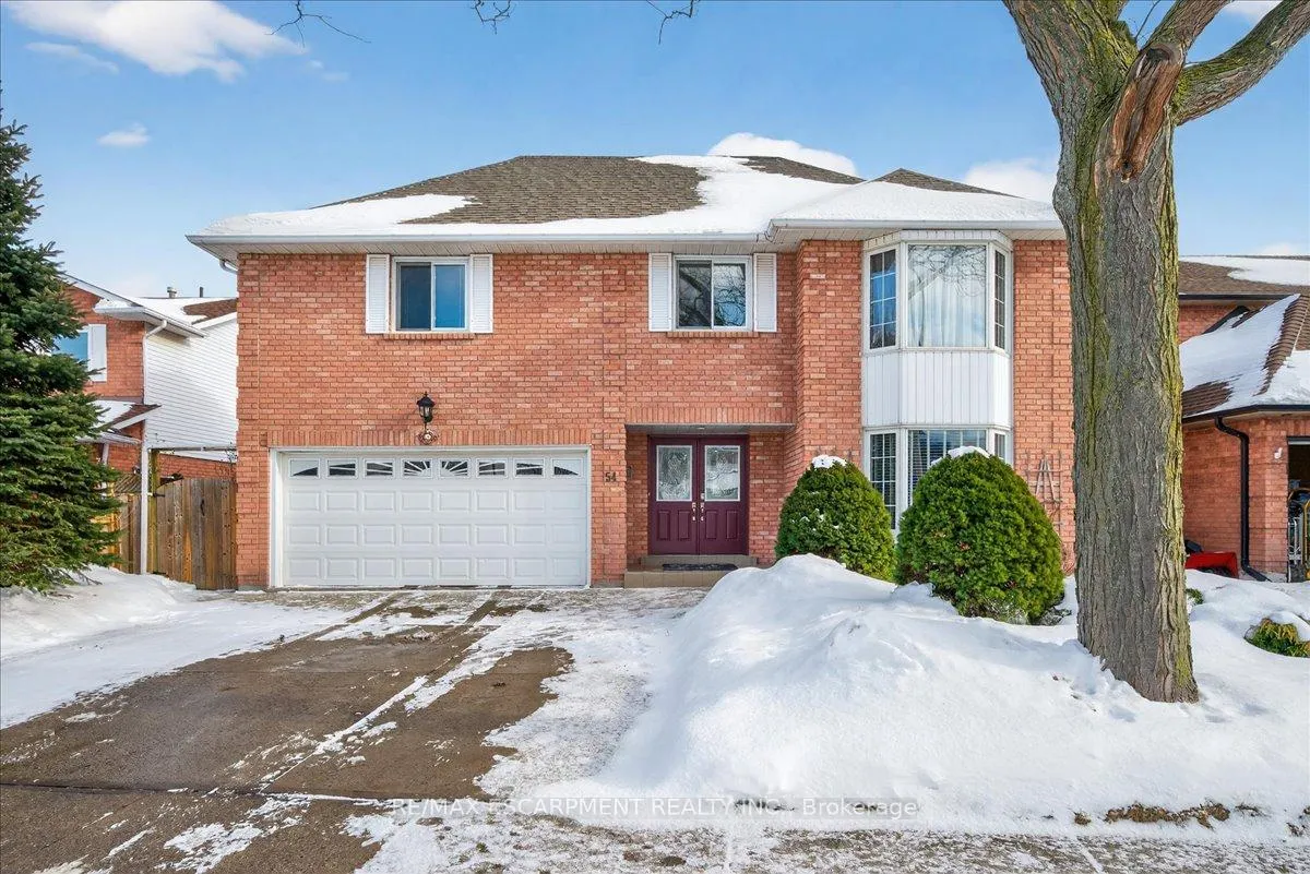 Photo 2 of 54 Goldcrest Drive, Hamilton, Stoney Creek — HOMEH