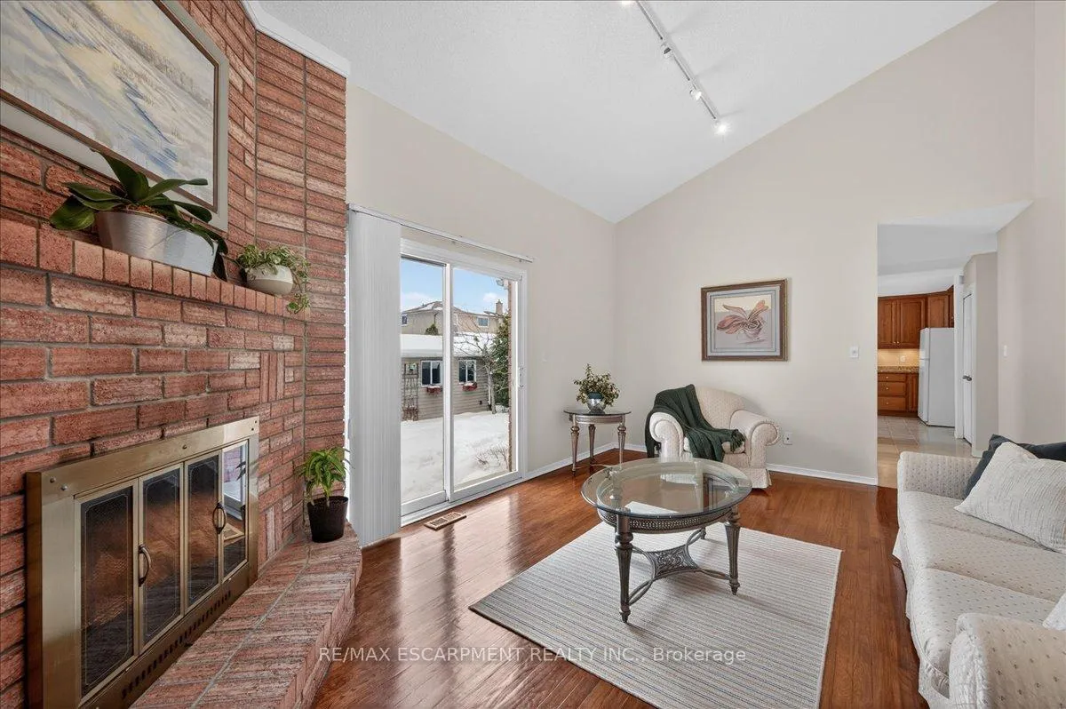 Photo 20 of 54 Goldcrest Drive, Hamilton, Stoney Creek — HOMEH