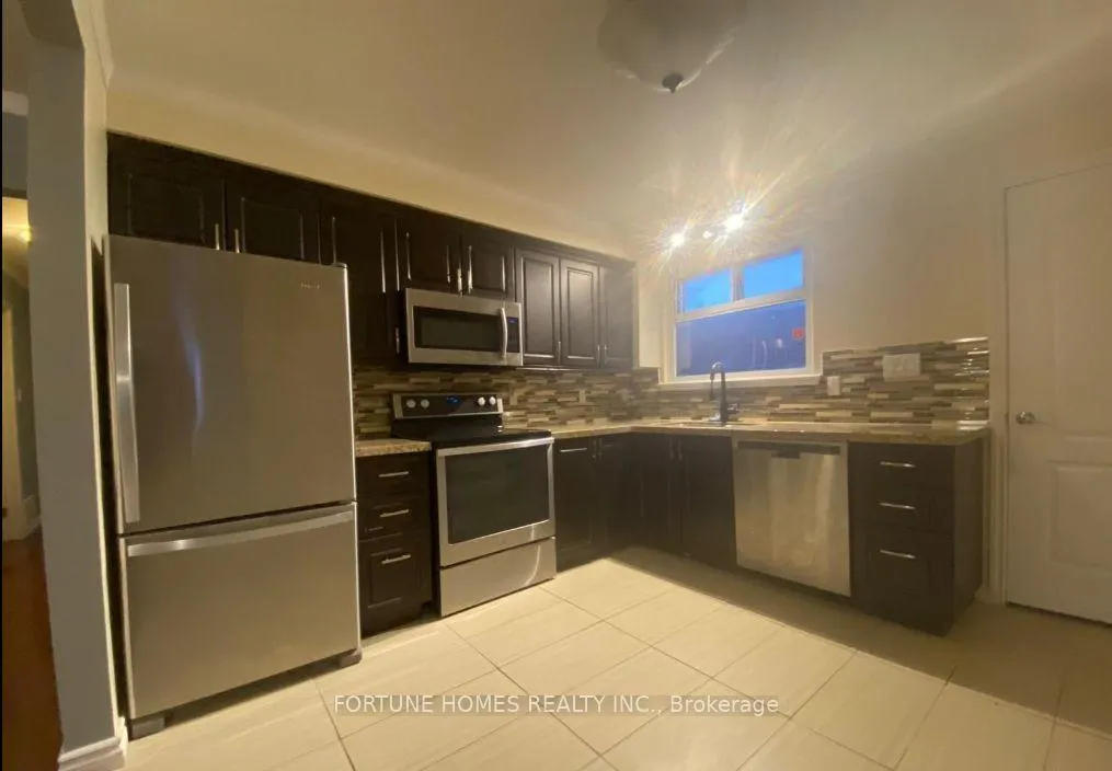 Photo 7 of 32 gable Place, Brampton, Northgate — HOMEH