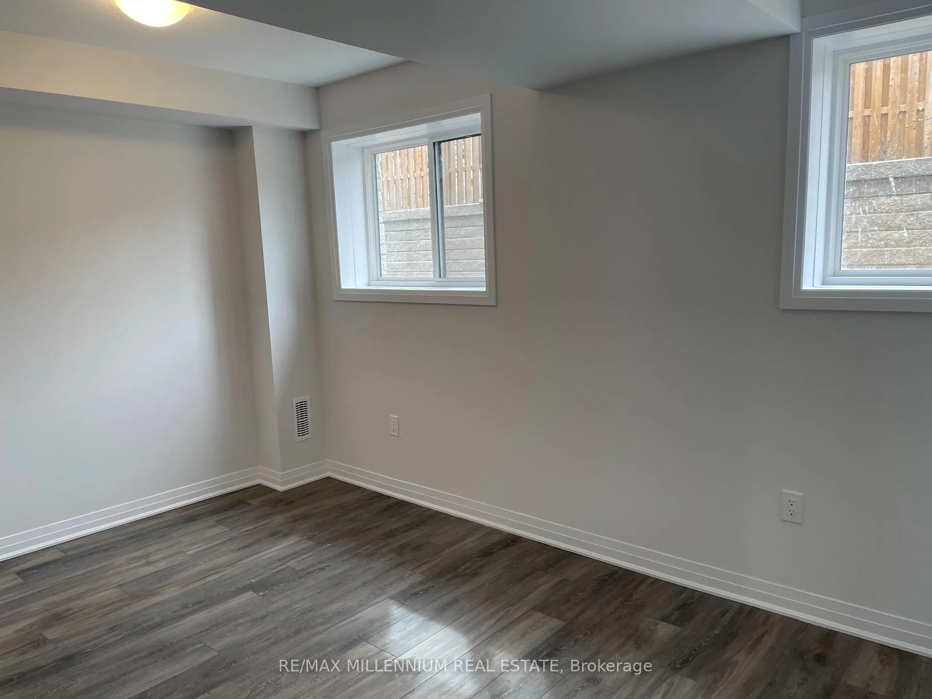 Photo 3 of Unit 24, 51 Sparrow Avenue, Cambridge — HOMEH