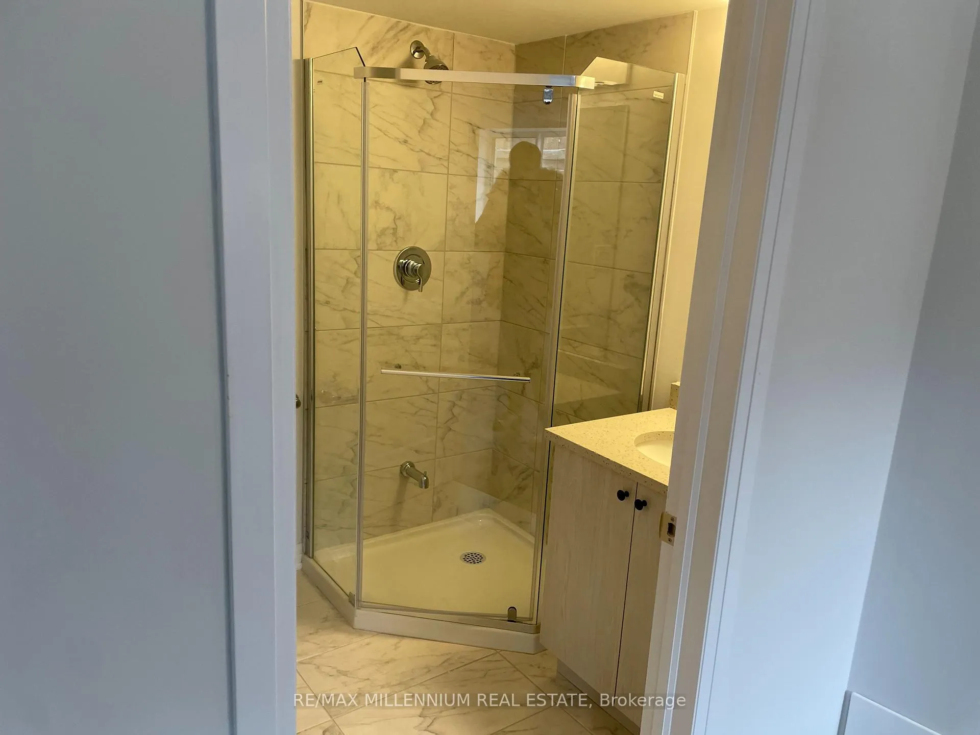 Photo 5 of Unit 24, 51 Sparrow Avenue, Cambridge — HOMEH