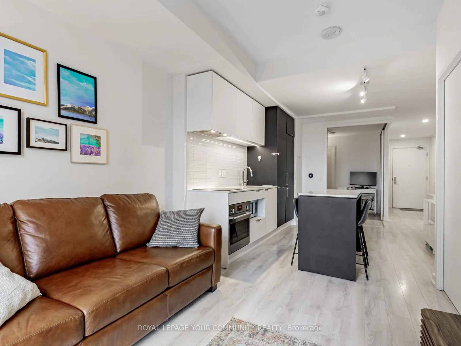 Photo 16 of Unit 1021, 33 Helendale Avenue, Toronto, Yonge-Eglinton — HOMEH