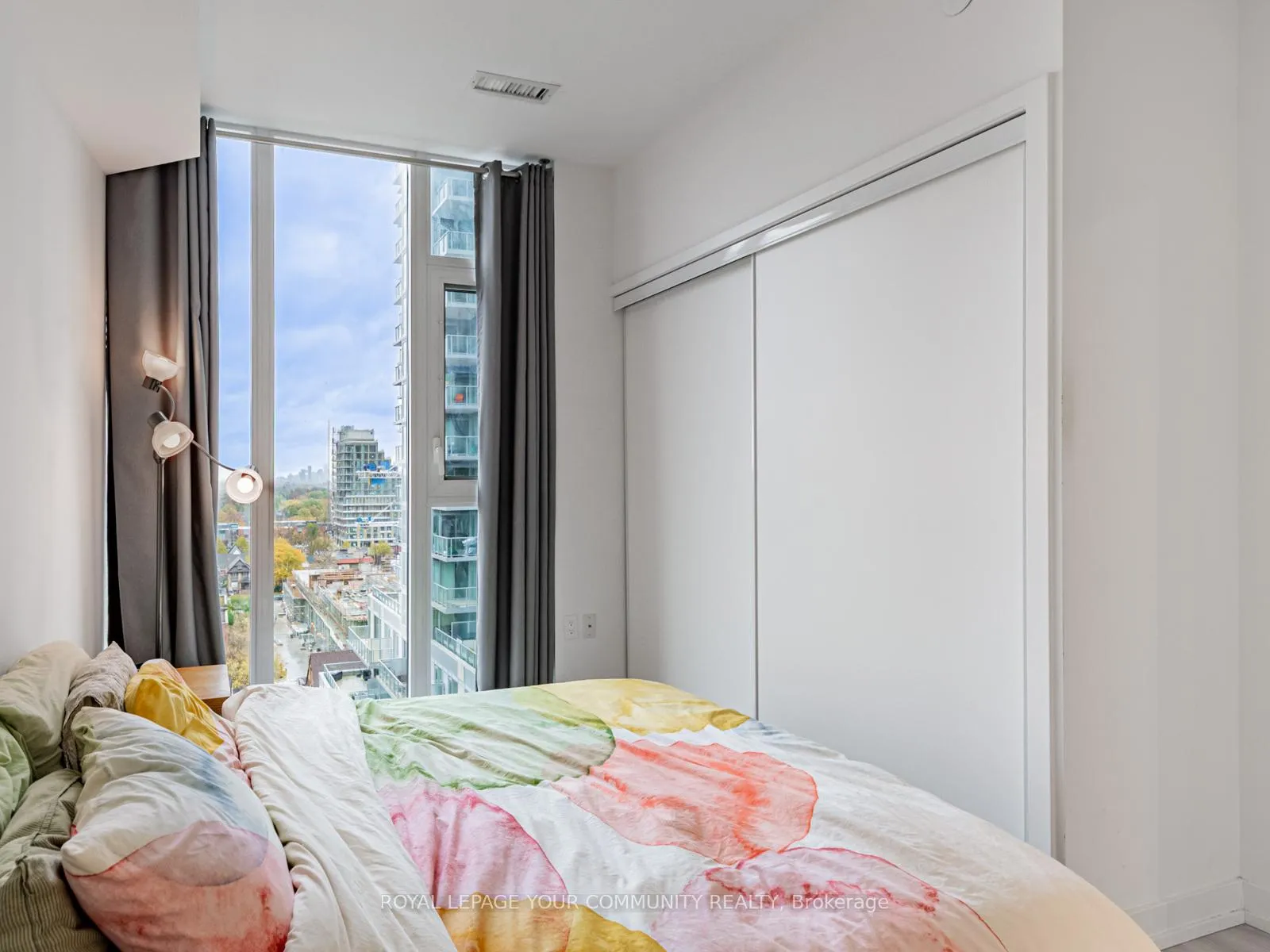 Photo 23 of Unit 1021, 33 Helendale Avenue, Toronto, Yonge-Eglinton — HOMEH
