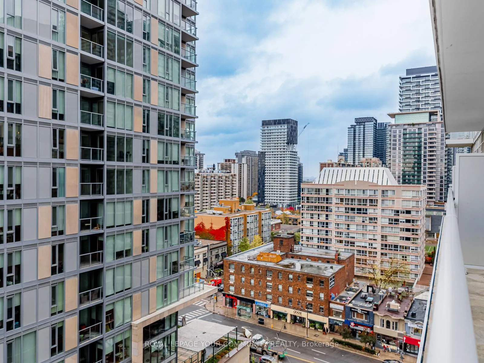 Photo 29 of Unit 1021, 33 Helendale Avenue, Toronto, Yonge-Eglinton — HOMEH