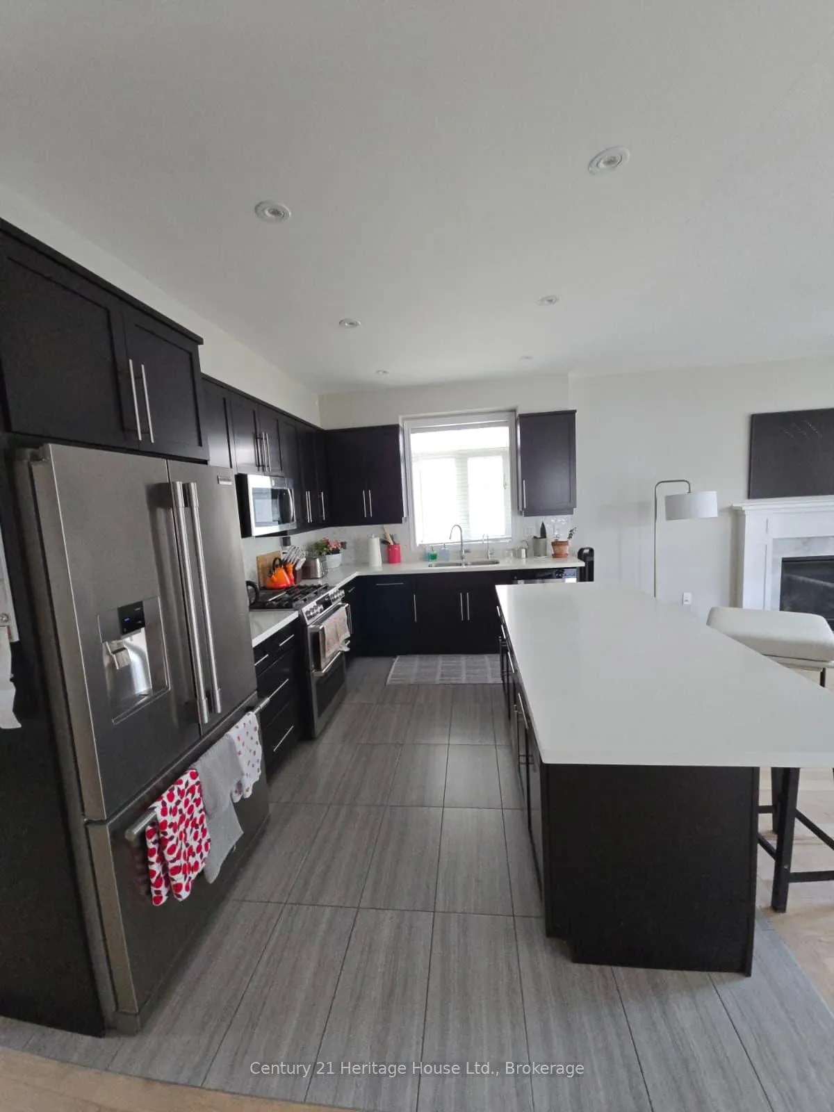 Photo 7 of 219 Falconridge Drive, Kitchener, Bridgeport — HOMEH