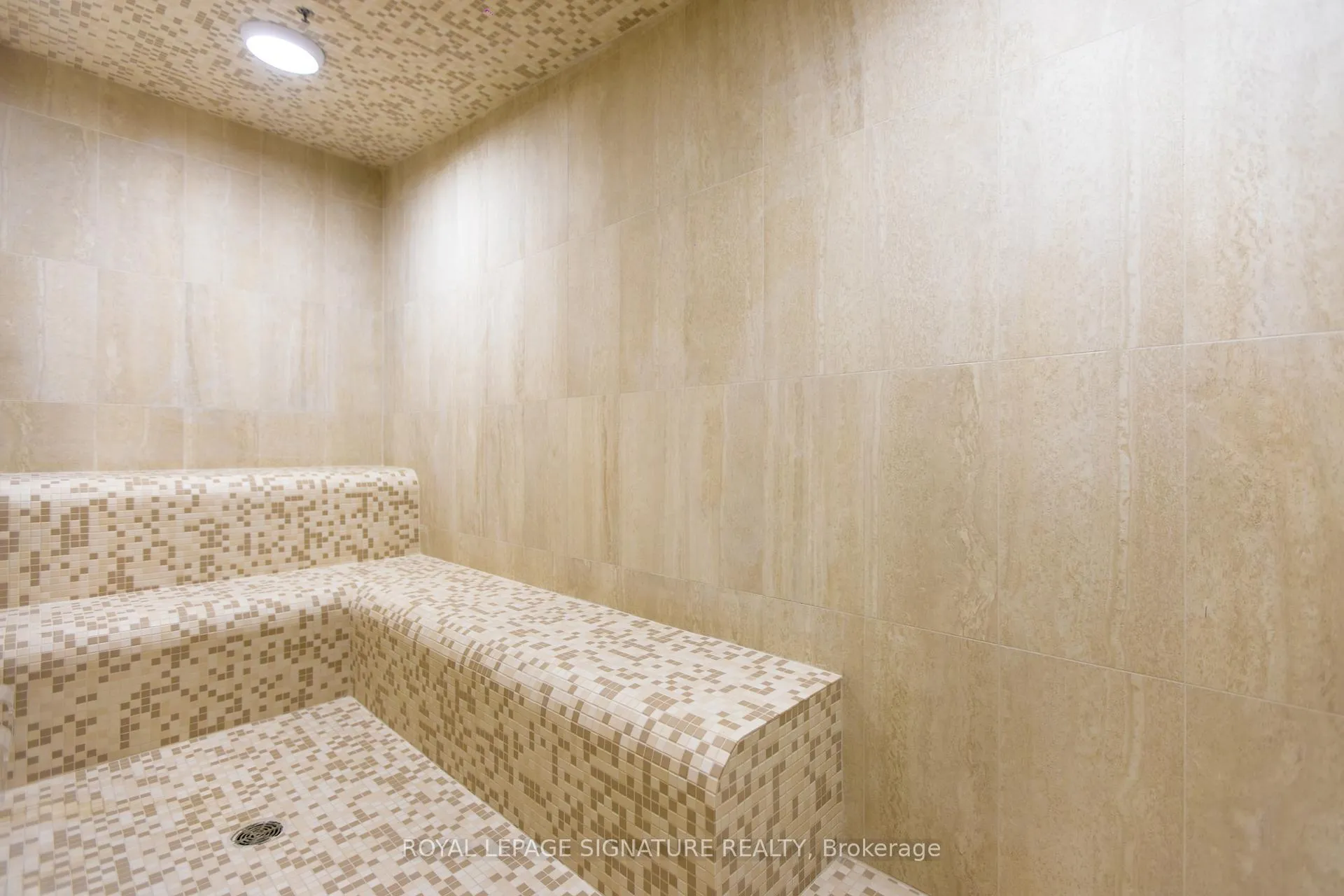 Photo 23 of Unit 1613, 117 Broadway Avenue, Toronto, Mount Pleasant West — HOMEH
