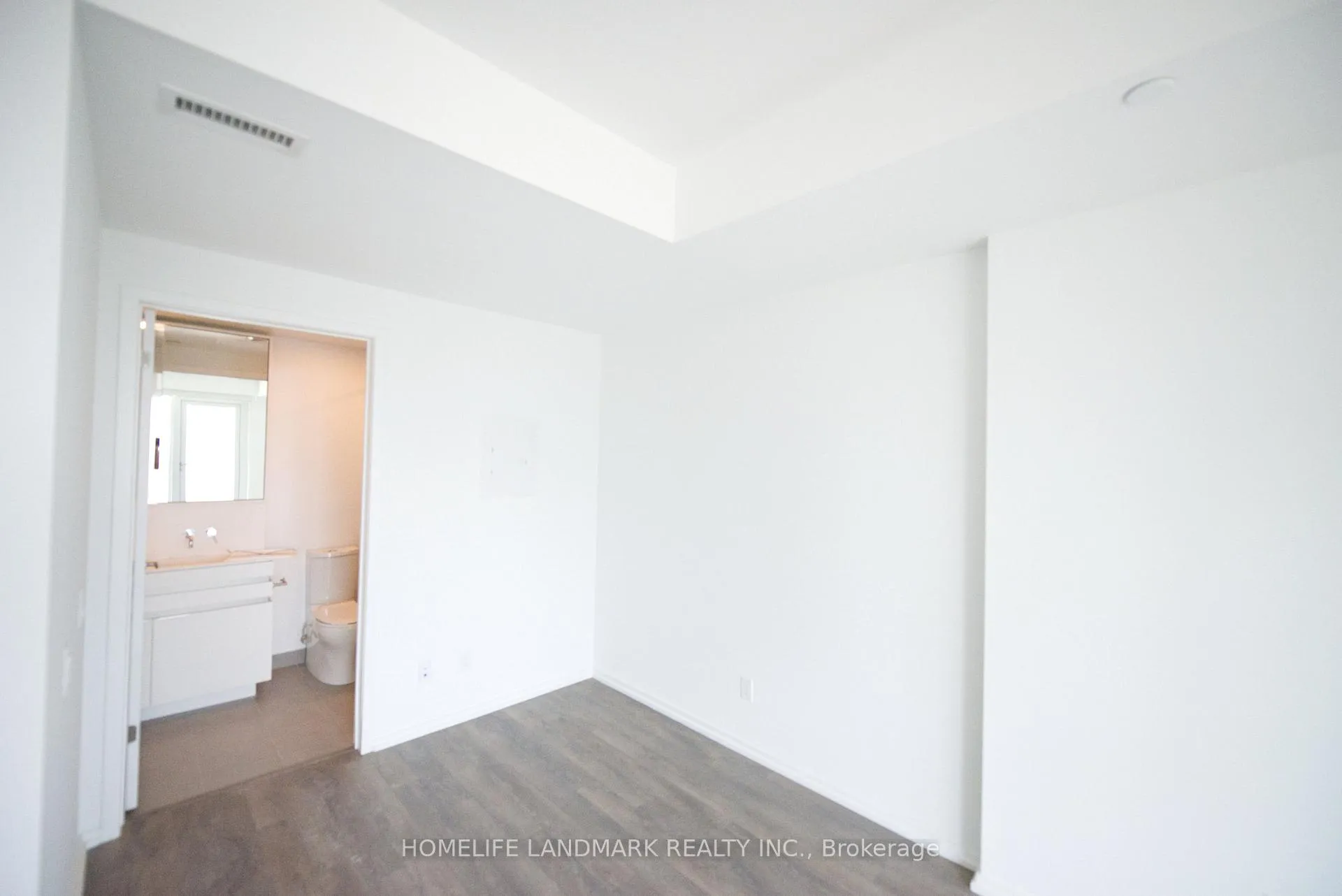 Photo 5 of Unit 4008, 197 Yonge Street, Toronto, Church-Yonge Corridor — HOMEH