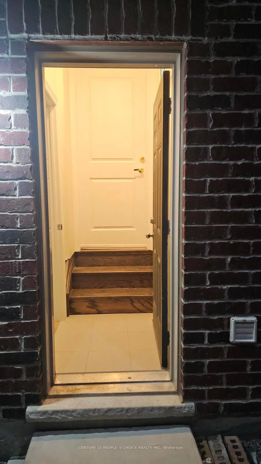 Photo 12 of Unit Basement, 9 Vickery Street E, Whitby, Rural Whitby — HOMEH