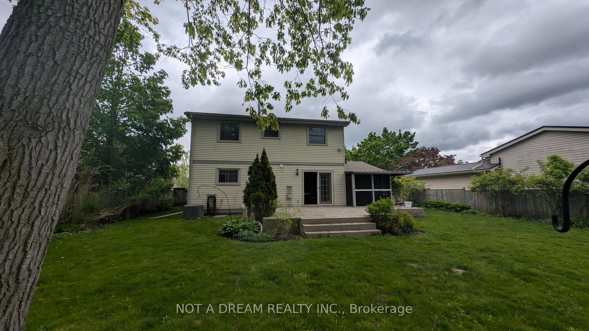 Photo 6 of 41 Oren Boulevard, Barrie, Sunnidale — HOMEH