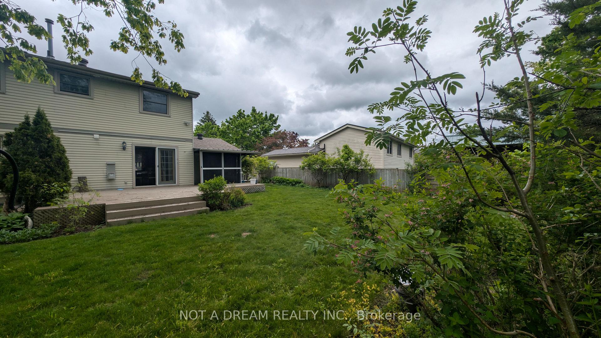 Photo 8 of 41 Oren Boulevard, Barrie, Sunnidale — HOMEH